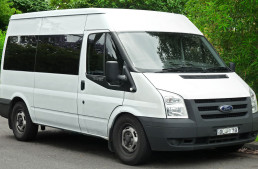 Why long-term hire vans can be better than purchasing one