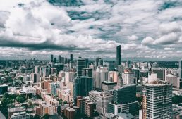 5 Tips for Looking For the Right Neighborhood In a New City