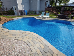 Backyard Swimming Pool Remodelling Ideas To Render a Personal Touch
